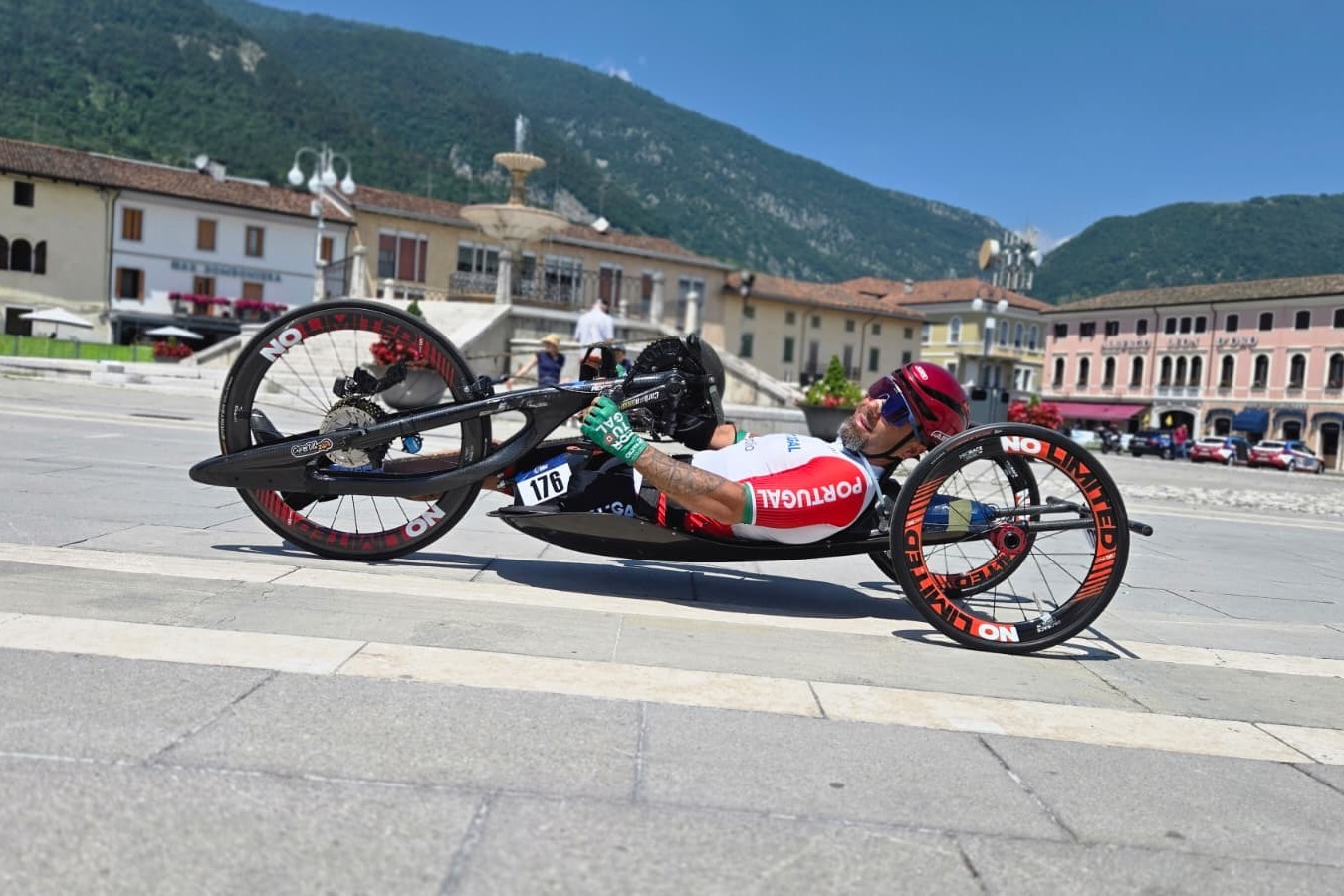 Fl�vio Pacheco termina em oitavo lugar a prova de fundo do Campeonato da Europa de Paraciclismo