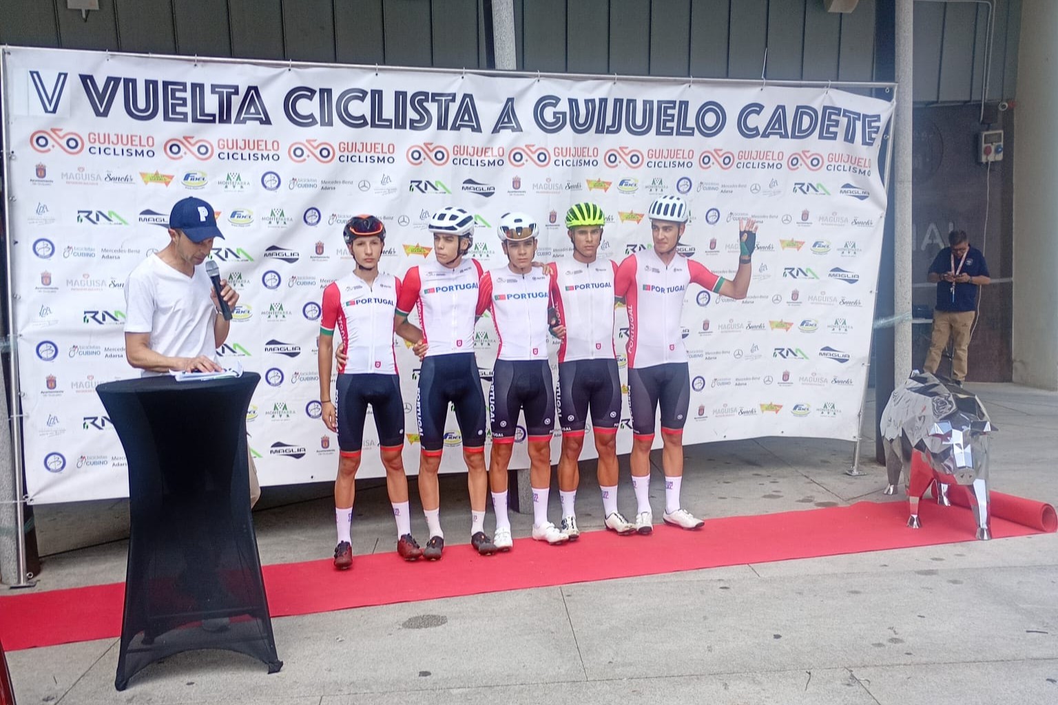 Sele��o Nacional de Estrada Sub-17 fecha Vuelta a Guijuelo com o sexto lugar da Geral