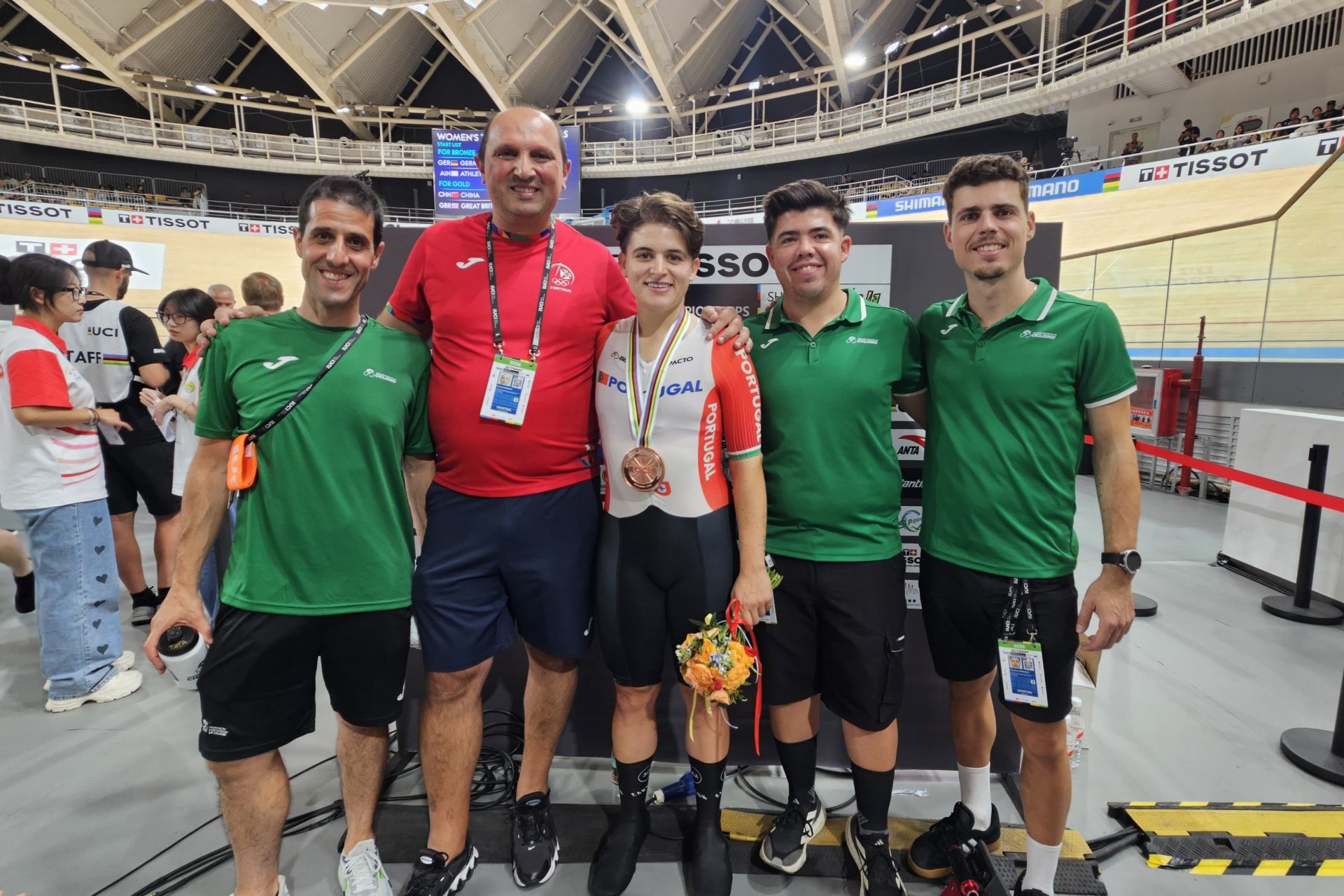 Maria Martins conquista medalha de bronze na estreia de Portugal no Mundial de Pista