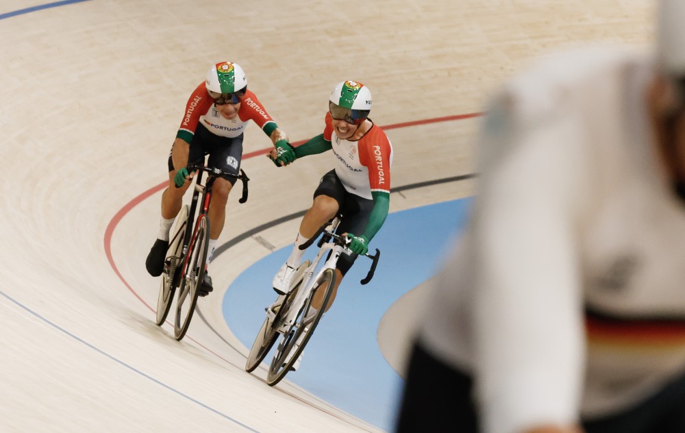 Campe�es ol�mpicos regressam ao Vel�dromo Nacional