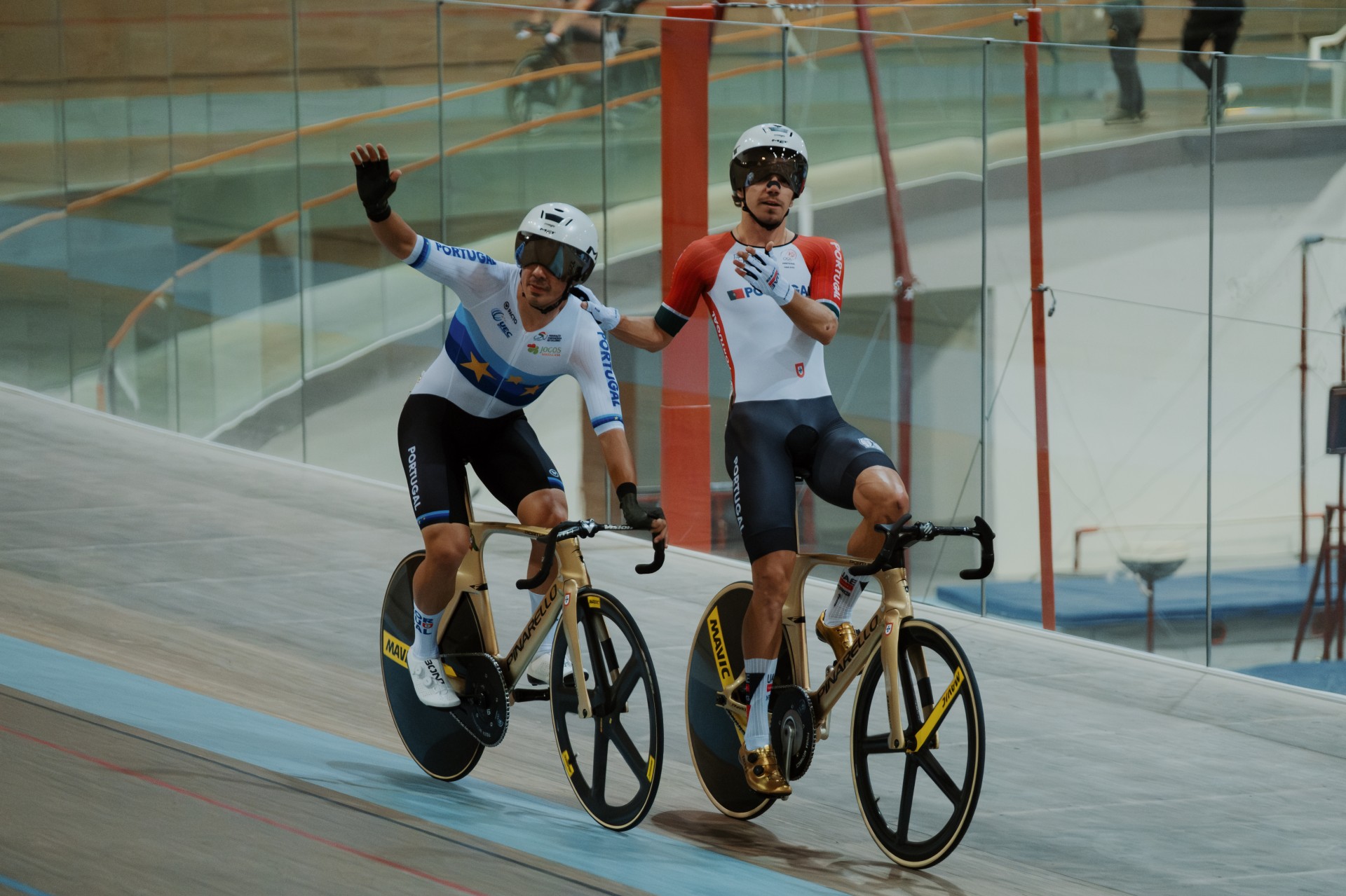 I�ri Leit�o e Rui Oliveira brilham no primeiro dia do Trof�u Artur Lopes