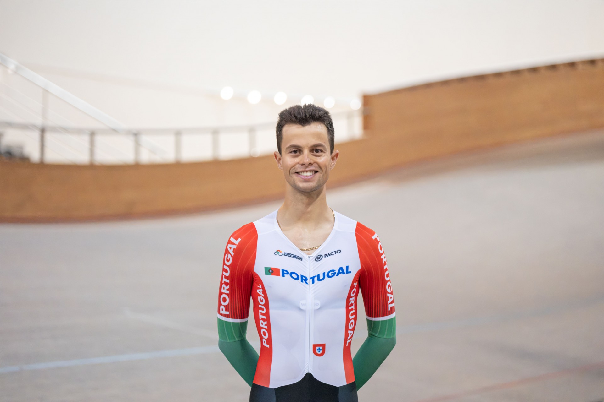 Miguel Salgueiro conquista medalha de bronze na Corrida por Pontos do Mundial de Pista 