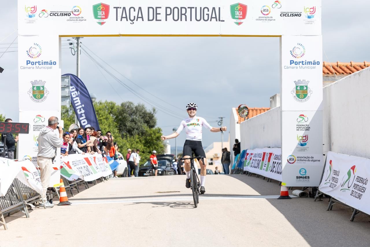Daniela Campos volta a vencer e refor�a lideran�a da Ta�a de Portugal Feminina de Estrada