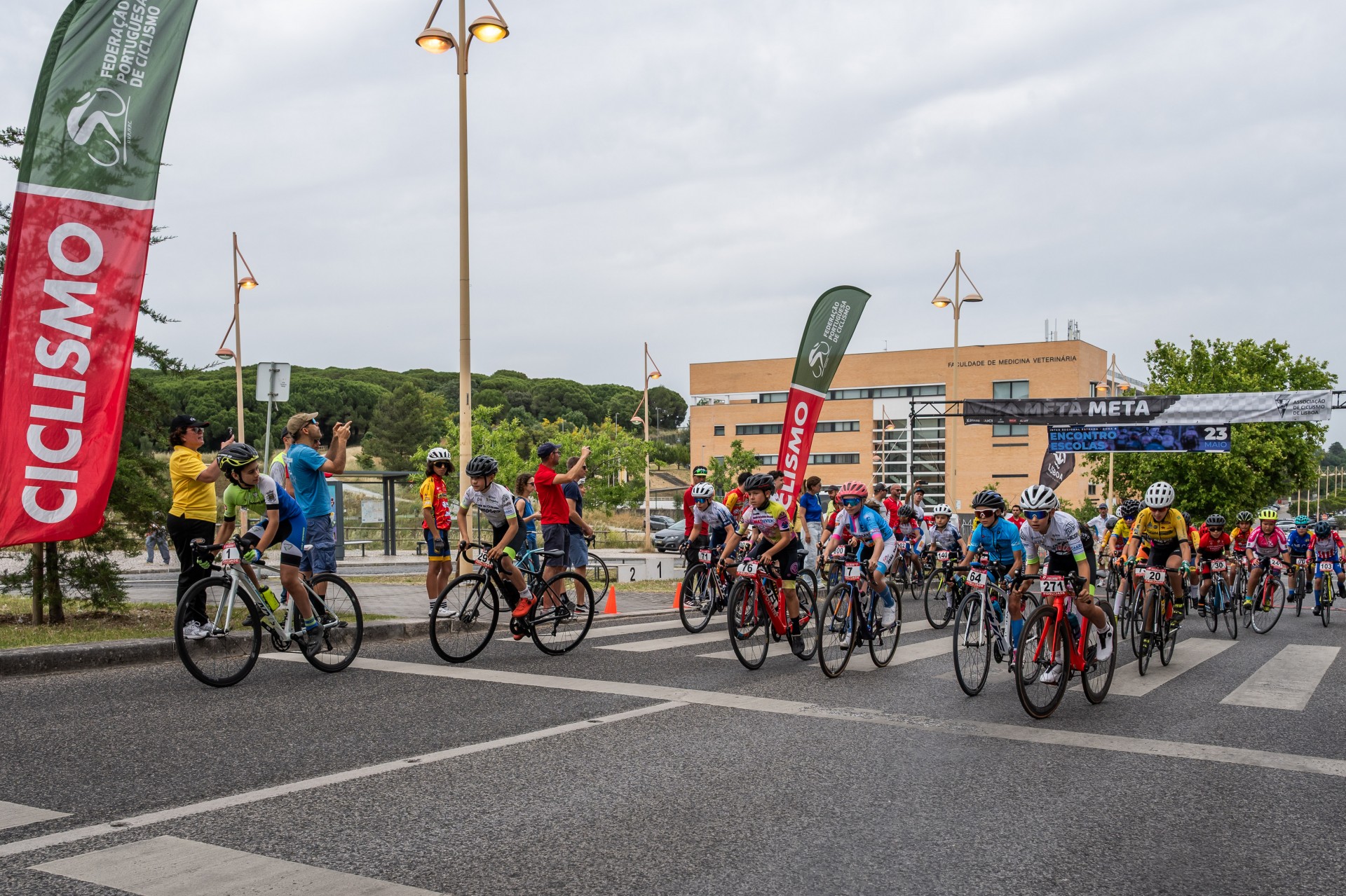 Encontro Inter-Regional de Escolas de Ciclismo de Estrada - Zona B animou a Ajuda em Lisboa