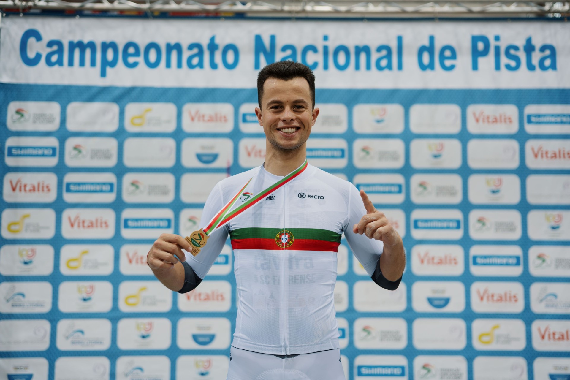 Fim-de-semana de emo��es fortes no Vel�dromo Nacional de Sangalhos