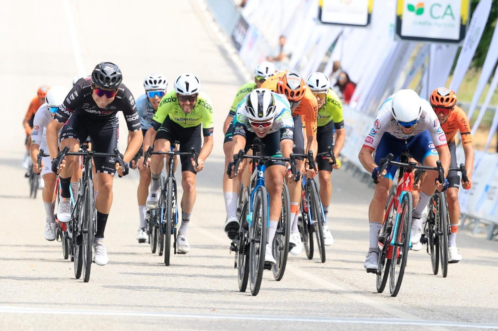 Miguel Salgueiro vence terceira etapa do GP O Jogo e Hugo Nunes veste Amarela