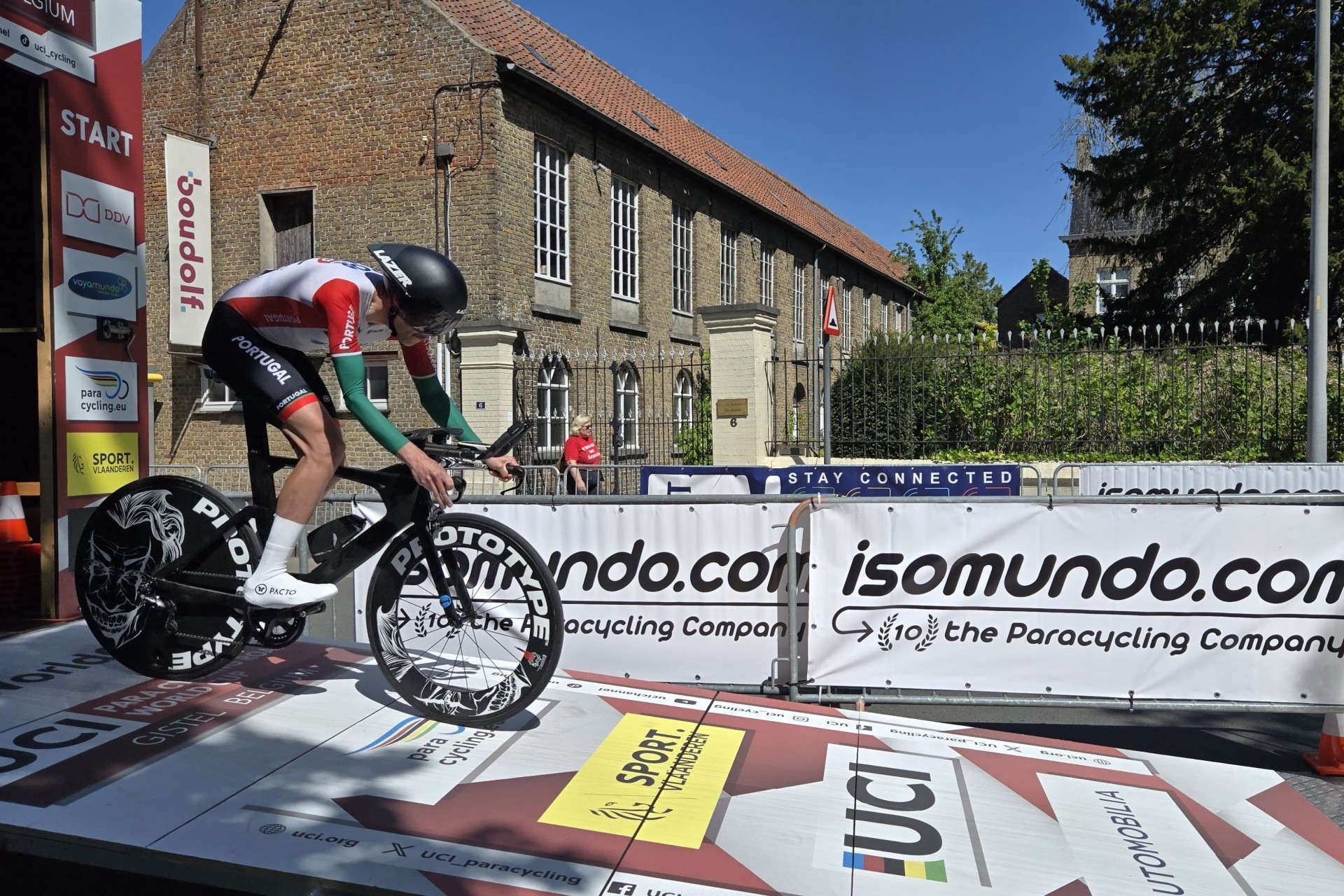 Lu�s Xavier estreia-se em provas internacionais na Ta�a do Mundo de Paraciclismo com sinais positivos