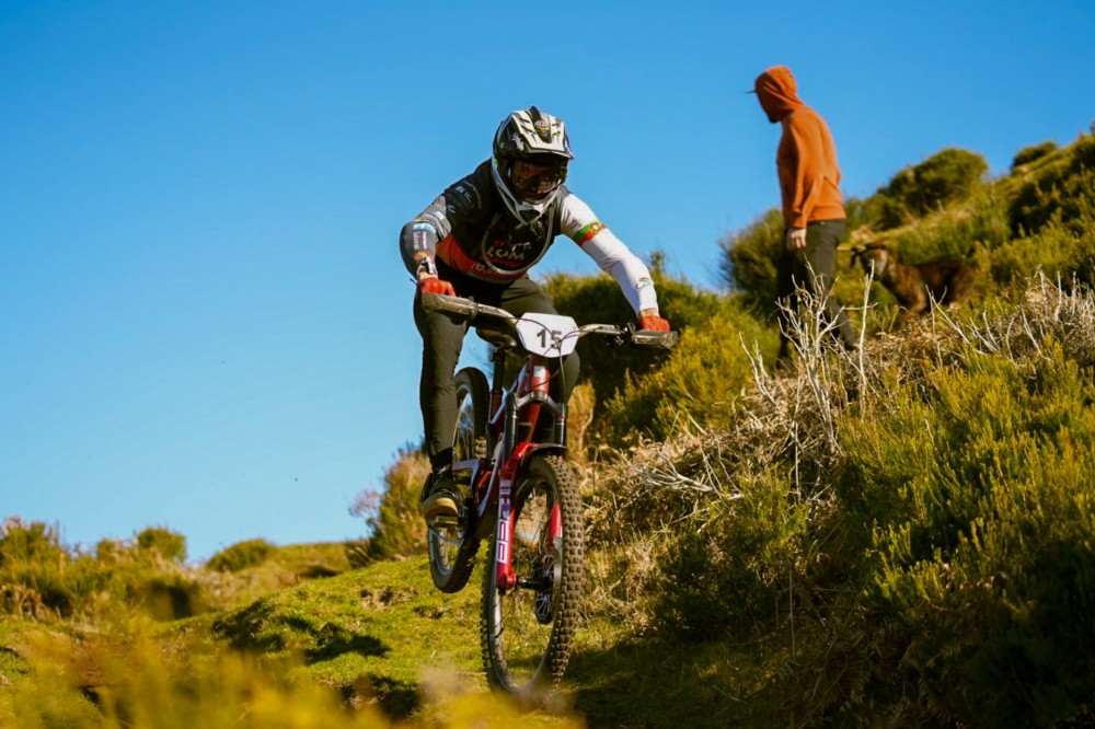Jos� Borges vence na Calheta no arranque da Ta�a de Portugal de Enduro presented by Shimano